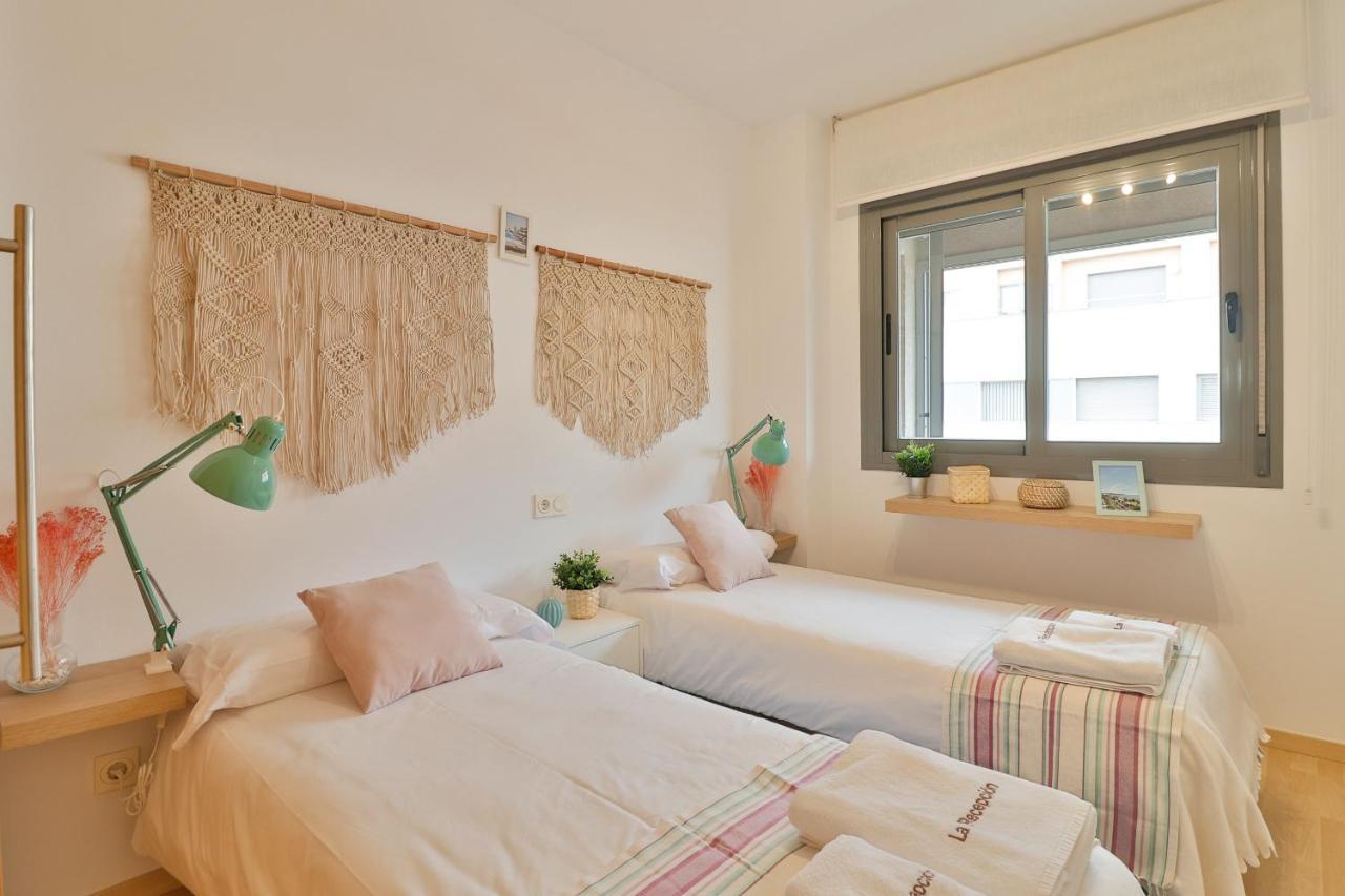 Apartmán C13 Seaside Malaga With Pool And Parking Exteriér fotografie